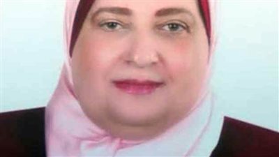 عميدة تمريض الإسكندرية تؤكد حرصها على الالتزام بالإجراءات الاحترازية لطلاب المرحلة النهائية