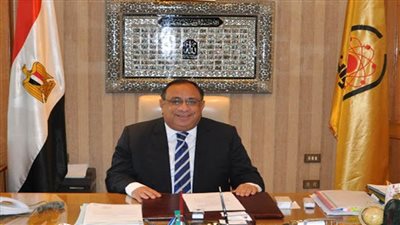 نجم يشيد بيقظة القوات المسلحة وعظمة تضحياتها