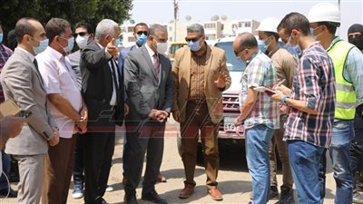 محافظ سوهاج يتفقد عدد من مشروعات الطرق بالبلينا وجرجا وأخميم