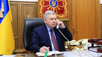 وزير دفاع أوكرانيا يحذر من تأثير كورونا على الأمن السياسي والعسكري فى أوروبا