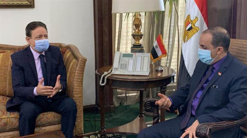 كرم جبر ووزير الإعلام