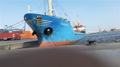تداول 111 ألف طن و1834 حاوية و6100 شاحنة عامة بميناء الإسكندرية