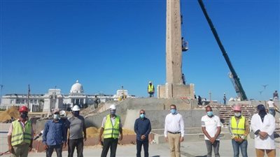 العناني يتفقد مسلة العالمين الجديدة