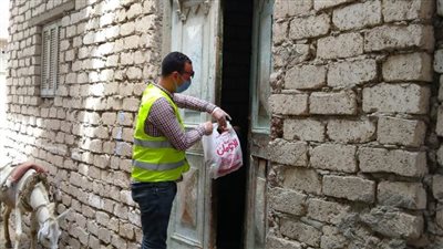 بمناسبة عيد الأضحى.. توزيع لحوم الأضاحي في 27 قرية بالمنيا 