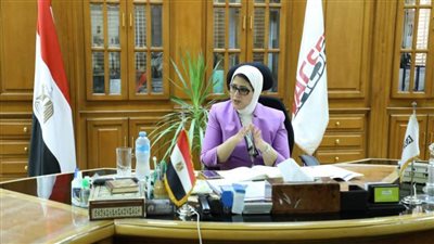 عاجل.. وزيرة الصحة تتابع جاهزية مصانع فاكسيرا استعدادا لبدء تصنيع لقاح كورونا