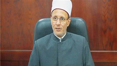 وكيل الأزهر يشيد بالتزام الطلاب ويوجه الشكر للقائمين على منظومة الامتحانات