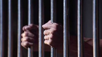 حبس ربة منزل وعشيقها يقتلان الزوج بالإسكندرية 