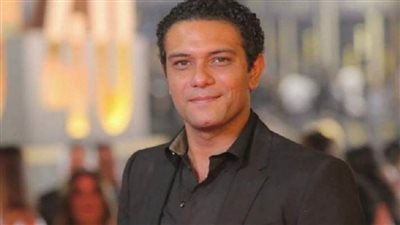 تصاعد منافسة المنصات الرقمية بعرض أفلام قبل السينمات