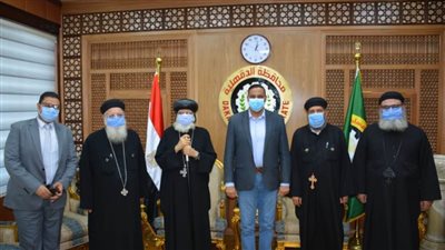 محافظ الدقهلية يستقبل وفد الكنيسة الأرثوذكسية للتهنئة بعيد الأضحى