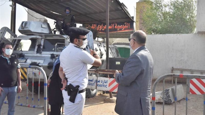 محافظ أسيوط يتفقد