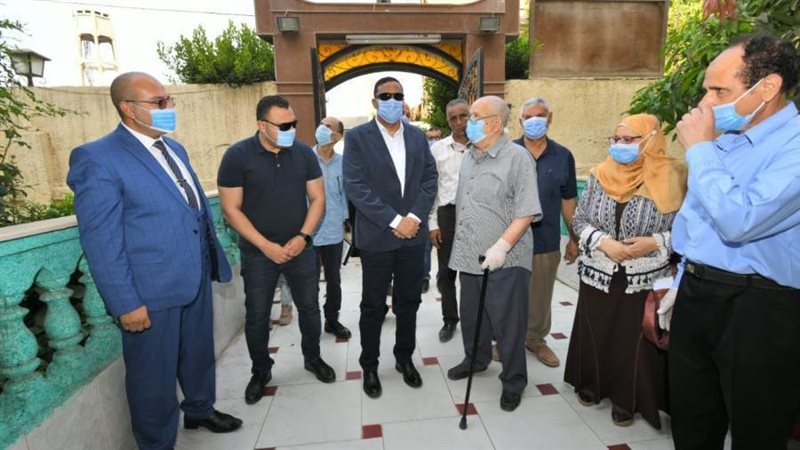 زيارة المحافظ