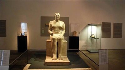 مهندس بناء الأهرامات لم يكن كائنًا فضائيًا إنما بشر من طين مصر