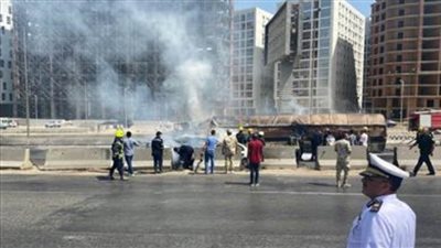  محافظة القاهرة: السيطرة على حريق بالطريق الدائرى بـ12 سيارة إطفاء 