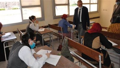 التعليم: 738 ألف طالب وطالبة بالدبلومات الفنية أدوا الامتحان اليوم