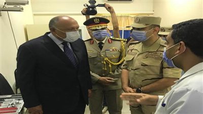شكرى يثمن الإسهام الكبير للمستشفى الميداني المصري ببيروت