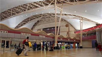 مطارا شرم الشيخ والغردقة يستقبلان  ٦٨ ألف سائح منذ عودة السياحة