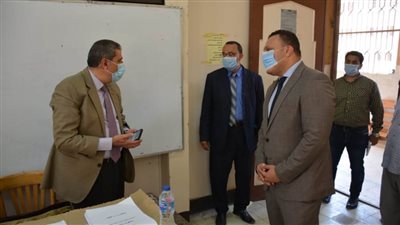 انتخابات الشيوخ| نائب محافظ الدقهلية يتفقد لجان المنصورة
