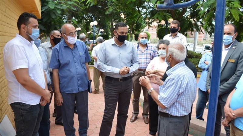 جولة المحافظ