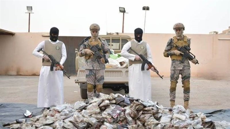 رجال أمن سعوديين