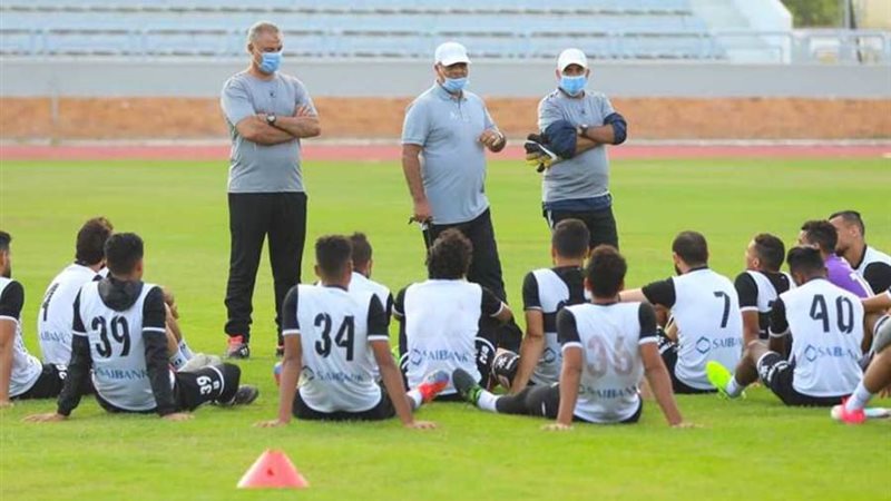 كورونا داخل فريق