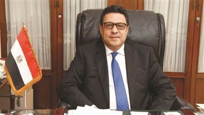 سفير مصر بالكويت يشيد بمشاركة أبناء الجالية بانتخابات مجلس الشيوخ