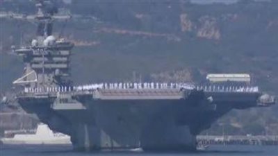 وصول حاملة طائرات مروحية فرنسية إلى لبنان 