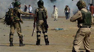 الهند: مقتل ضابطين وإصابة آخر في هجوم مسلح بإقليم كشمير