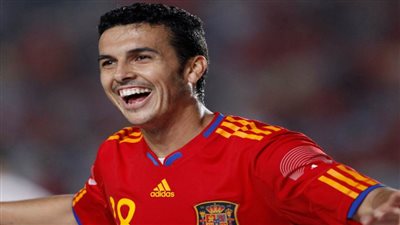 بيدرو يصل إلى إيطاليا لإتمام انتقاله لنادي روما