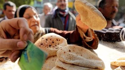 عاجل.. التموين تؤكد الحفاظ على سعر رغيف الخبز للمواطن عند خمسة قروش 