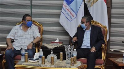 نائب محافظ الغربية يشارك في مشاريع  تخرج طلاب هندسة كفرالشيخ 