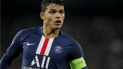 رئيس فيورنتينا يعرض 4 ملايين يورو سنويا على تياجو سيلفا