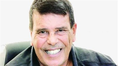 وفاة أسطورة كرة القدم التونسية