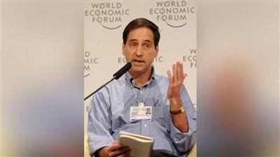 أستاذ بجامعة هارفارد يشيد بمبادرات السيسي في الصحة