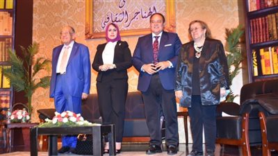 مثقفون بملتقى الهناجر: قناة السويس الجديدة مشروع قومي رؤية وحكمة قائدنا