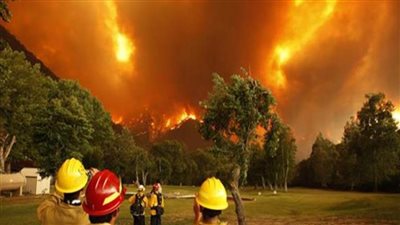 مقتل 3 أشخاص على الأقل بسبب حرائق الغابات في شمال كاليفورنيا
