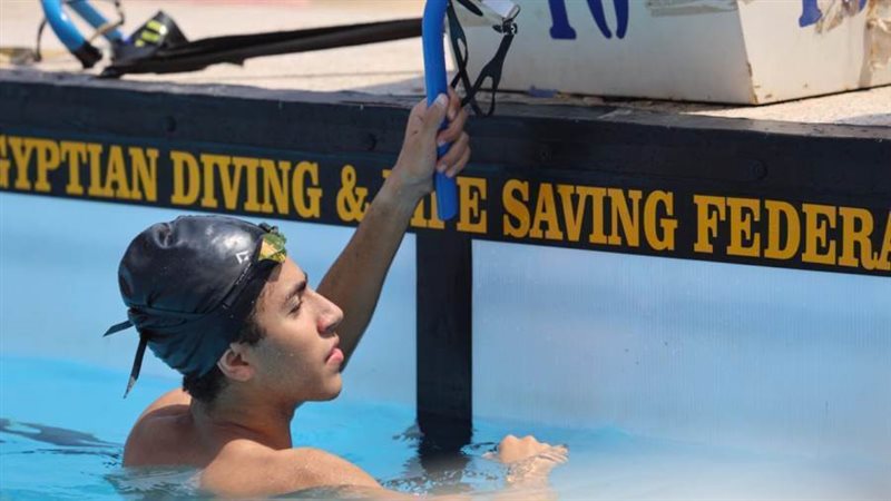 بطولة السباحة بالزعانف