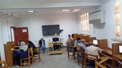 450 طالبا سجلوا رغباتهم في 3 معامل بجامعة بني سويف