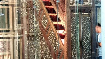 الآثار: تركيب حاجز زجاجي لحماية مسجد السلطان أبو العلا