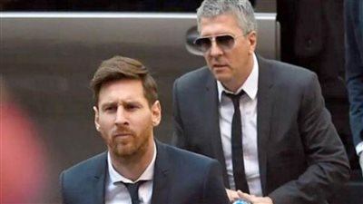 تقرير: والد ميسي يتفاوض مع مسؤولي مانشستر سيتي