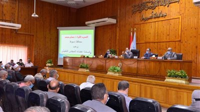 محافظ أسيوط: الموافقة على تخصيص قطعتي أرض لإنشاء مجمع مدارس تجريبية