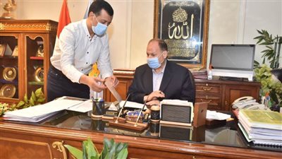 محافظ أسيوط يعتمد نتيجة مسابقة اختيار القيادات الوسطى بمديرية التربية والتعليم 