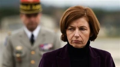 وزيرة الجيوش الفرنسية تجري محادثات بشأن 