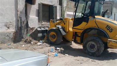 رفع 36 طن أتربة ومخلفات بغرب الإسكندرية