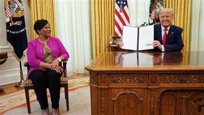 ترامب يصدر عفوا عن سجينة تبنت قضيتها كيم كارداشيان