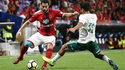 الشوط الأول.. الأهلي يتعادل سلبيًا مع المصري و