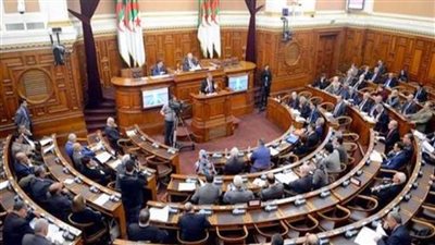 مجلس الأمة الجزائري يشيد بقرار الرئيس إجراء الاستفتاء على الدستور نوفمبر المقبل