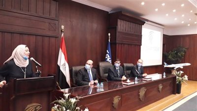 مصر للطيران تنظم دورة تدريبية للأساليب الحديثة للمديرين