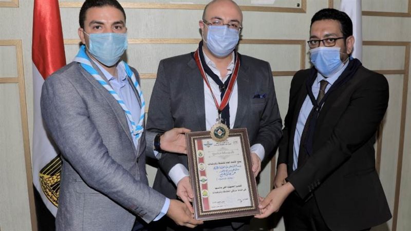 محافظ بنى سويف