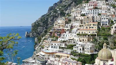 زلزال قوي بلغت شدته 7 درجات يضرب بالقرب من ساحل شمال تشيلي