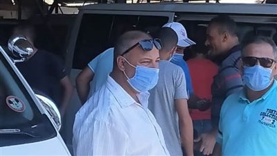 حملات مستمرة لمتابعة التزام السائقين والركاب بارتداء الكمامات